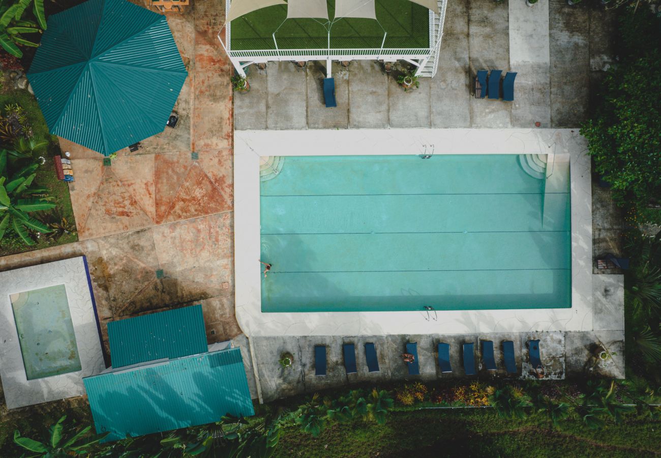 Residencial en Puerto Viejo - Villa con piscina cerca de la playa, para 6 personas