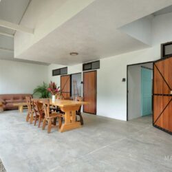 Puerto Viejo Club - Open Dining Area